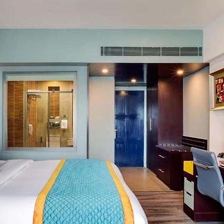 Hotel Zone By The Park, Orr, Chennai Extérieur photo