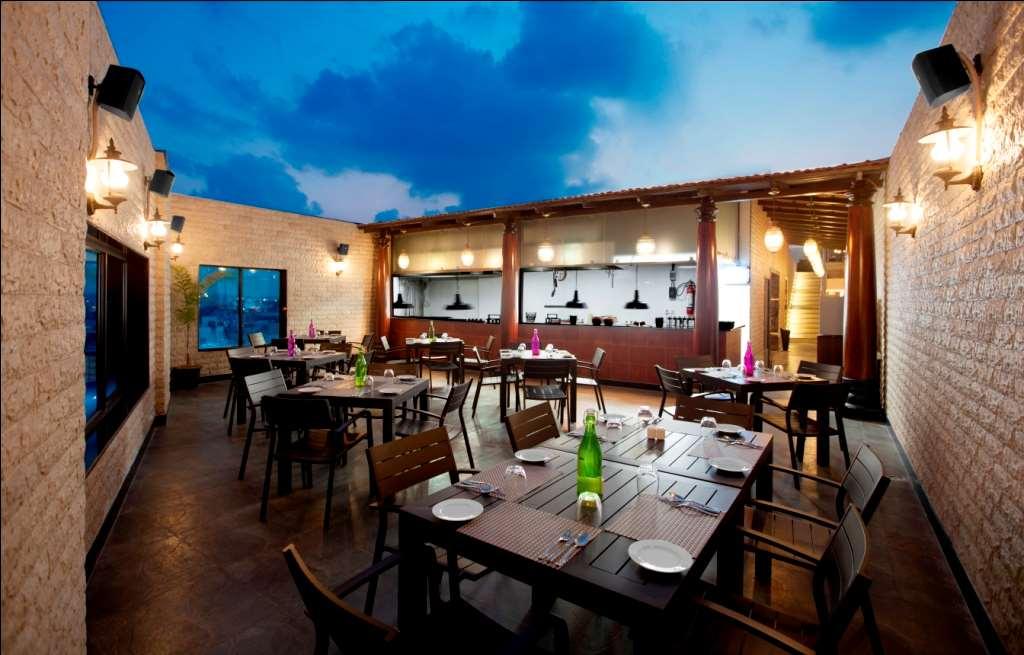 Hotel Zone By The Park, Orr, Chennai Restaurant photo