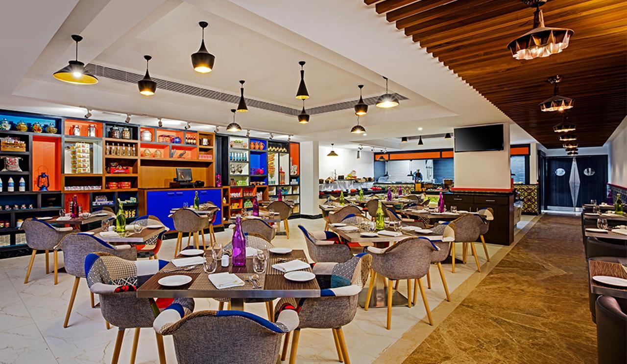 Hotel Zone By The Park, Orr, Chennai Extérieur photo