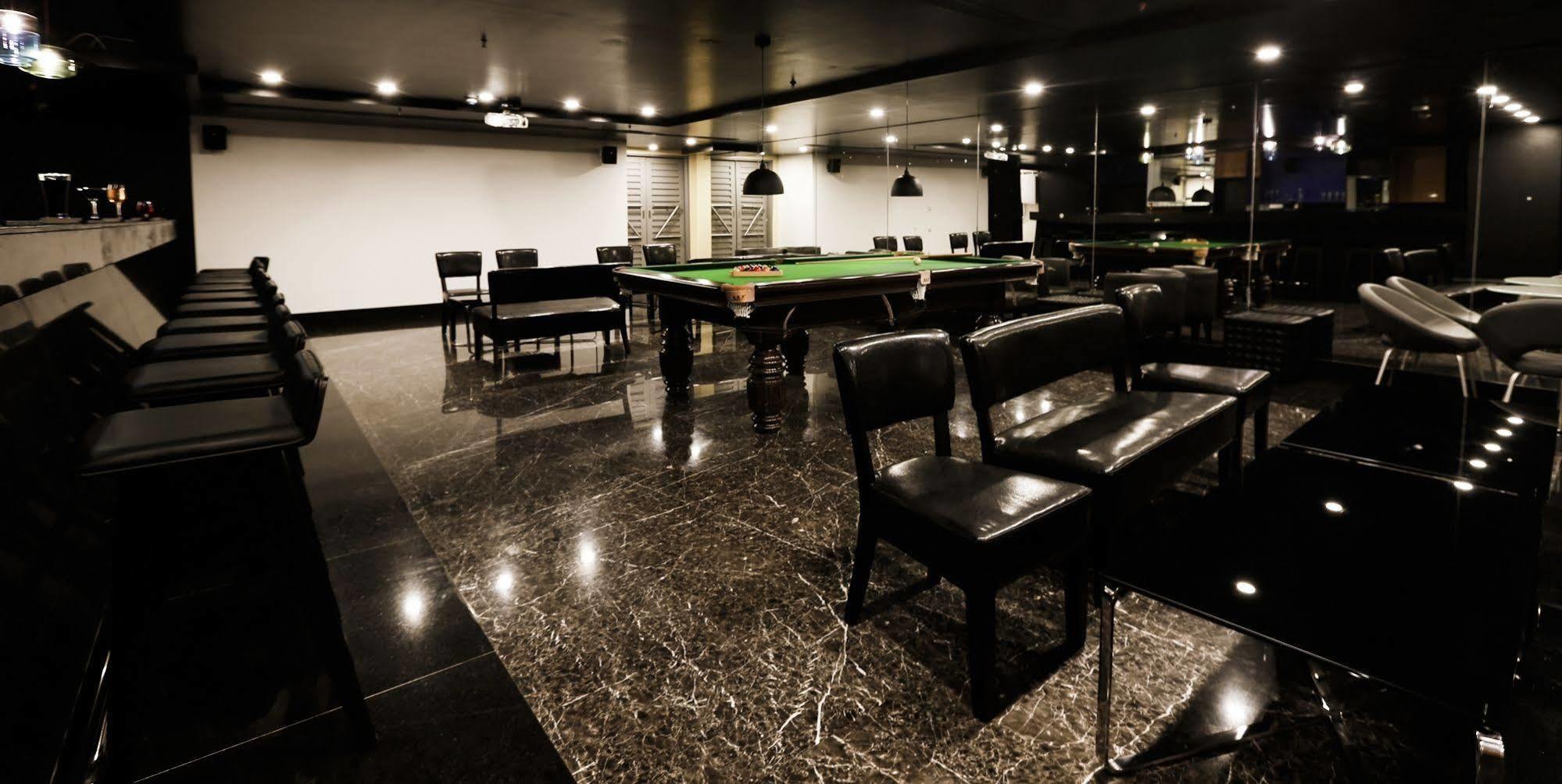Hotel Zone By The Park, Orr, Chennai Extérieur photo